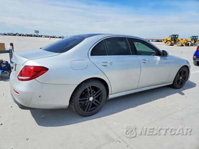 Trzecie zdjęcie samochodu z tyłu: 2017 MERCEDES-BENZ E VIN:WDDZF4JB4HA042440 - miniatura