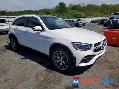 Czwarte zdjęcie samochodu z boku: 2022 MERCEDES-BENZ GLC 300 4MATIC VIN:W1N0G8EB5NG118928 - miniatura