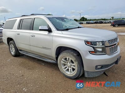 Czwarte zdjęcie samochodu z boku: 2019 CHEVROLET SUBURBAN K1500 LT VIN:1GNSKHKC1KR314576 - miniatura