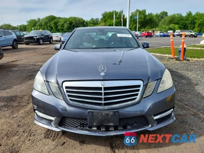 Piąte zdjęcie samochodu w środku: 2012 MERCEDES-BENZ E 350 4MATIC VIN:WDDHF8JB3CA561815 - miniatura
