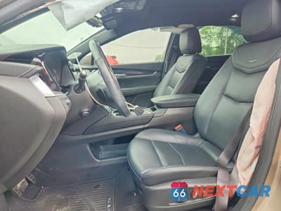 Zdjęcie 7 z 13 samochodu: 2023 CADILLAC XT5 PREMIUM LUXURY VIN:1GYKNCR45PZ140465 - miniatura