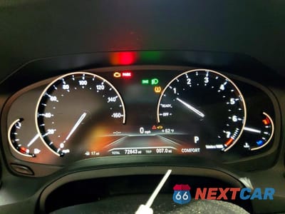 Zdjęcie 9 z 13 samochodu: 2019 BMW 330I VIN:WBA5R1C54KAK11334 - miniatura