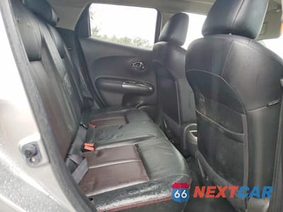 Zdjęcie 11 z 14 samochodu: 2012 NISSAN JUKE S VIN:JN8AF5MV2CT116815 - miniatura