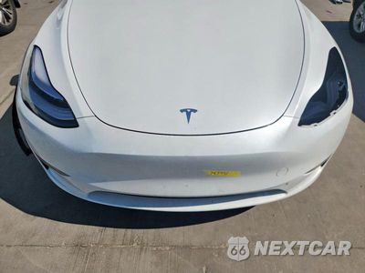Zdjęcie 11 z 13 samochodu: 2023 TESLA MODEL Y VIN:7SAYGDEE8PA095431 - miniatura