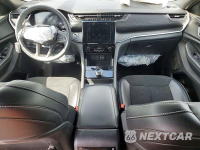 Zdjęcie 8 z 13 samochodu: 2025 JEEP GRAND CHEROKEE L LAREDO VIN:1C4RJKAG4S8638476 - miniatura