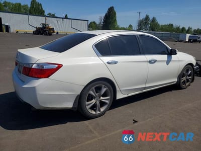 Trzecie zdjęcie samochodu z tyłu: 2013 HONDA ACCORD LX VIN:1HGCR2F32DA054384 - miniatura