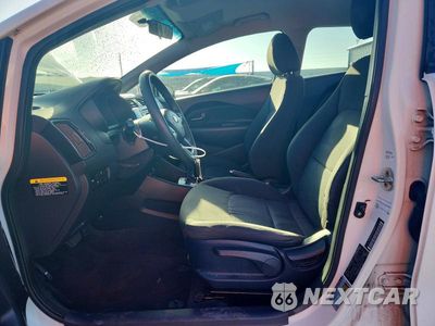 Zdjęcie 7 z 13 samochodu: 2017 KIA RIO LX VIN:KNADM4A30H6010295 - miniatura