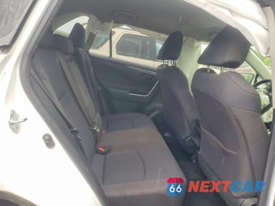 Zdjęcie 11 z 13 samochodu: 2021 TOYOTA RAV4 LE VIN:JTMG1RFV2MD072321 - miniatura