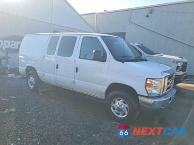 Czwarte zdjęcie samochodu z boku: 2009 FORD ECONOLINE E250 VAN VIN:1FTNE24W39DA31976 - miniatura