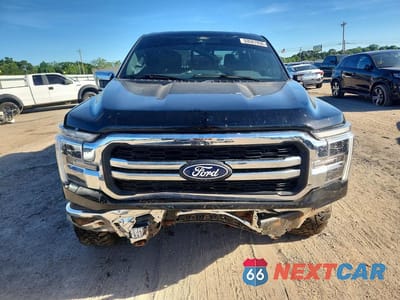 Piąte zdjęcie samochodu w środku: 2025 FORD F150 LARIAT VIN:1FTFW5L53SFA82450 - miniatura