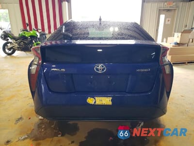 Zdjęcie 6 z 12 samochodu: 2016 TOYOTA PRIUS TWO VIN:JTDKBRFUXG3531572 - miniatura