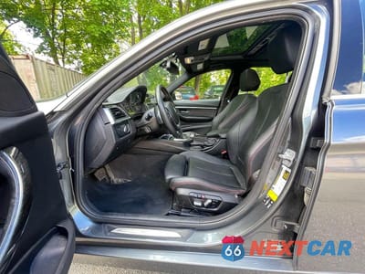 Zdjęcie 11 z 14 samochodu: 2018 BMW 330 XI VIN:WBA8D9G58JNU71313 - miniatura