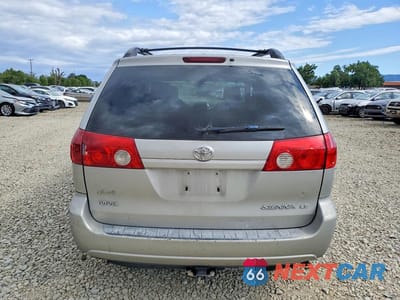 Zdjęcie 6 z 13 samochodu: 2007 TOYOTA SIENNA LE 8-PASSENGER VIN:5TDZK23C07S057602 - miniatura