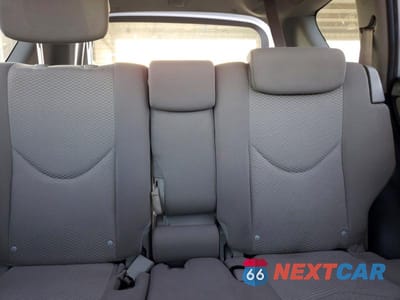 Zdjęcie 10 z 13 samochodu: 2007 TOYOTA RAV4 LIMITED VIN:JTMBD31VX75095057 - miniatura
