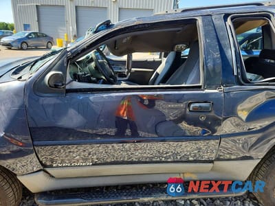 Zdjęcie 7 z 11 samochodu: 2001 FORD EXPLORER SPORT VIN:1FMYU60E91UB03090 - miniatura