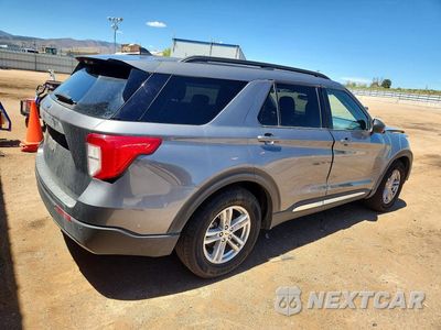 Trzecie zdjęcie samochodu z tyłu: 2023 FORD EXPLORER XLT VIN:1FMSK7DH2PGB19404 - miniatura
