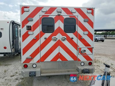 Zdjęcie 6 z 12 samochodu: 2018 RAM 3500 FRAZER AMBULANCE VIN:3C7WRSBJ7JG188453 - miniatura