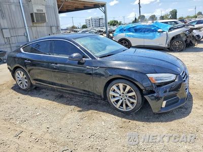 Czwarte zdjęcie samochodu z boku: 2018 AUDI A5 PREMIUM VIN:WAUANCF51JA102359 - miniatura