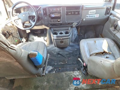 Zdjęcie 8 z 13 samochodu: 2007 CHEVROLET EXPRESS 3500 DELIVERY VAN VIN:1GCHG35U571231640 - miniatura