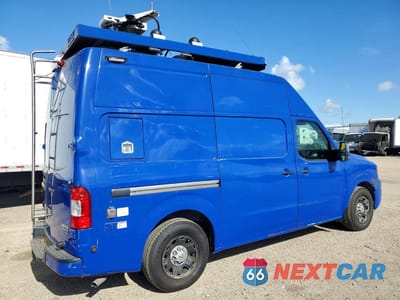 Trzecie zdjęcie samochodu z tyłu: 2016 NISSAN NV 3500 HD SV VIN:1N6AF0LY1GN817377 - miniatura