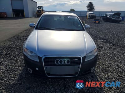 Piąte zdjęcie samochodu w środku: 2008 AUDI A4 2.0T QUATTRO VIN:WAUDF78E88A055680 - miniatura
