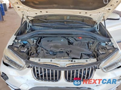 Zdjęcie 11 z 12 samochodu: 2017 BMW X1 XDRIVE28I VIN:WBXHT3C35H5F83820 - miniatura