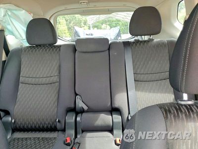 Zdjęcie 10 z 13 samochodu: 2017 NISSAN ROGUE S VIN:5N1AT2MV5HC787014 - miniatura