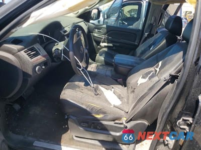 Zdjęcie 7 z 14 samochodu: 2007 CADILLAC ESCALADE VIN:1GYFK63867R238024 - miniatura