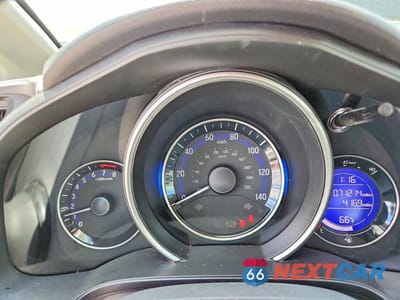 Zdjęcie 9 z 13 samochodu: 2015 HONDA FIT LX VIN:3HGGK5G57FM768587 - miniatura