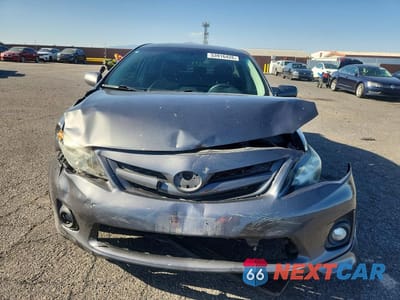 Piąte zdjęcie samochodu w środku: 2012 TOYOTA COROLLA S VIN:2T1BU4EE8CC900373 - miniatura