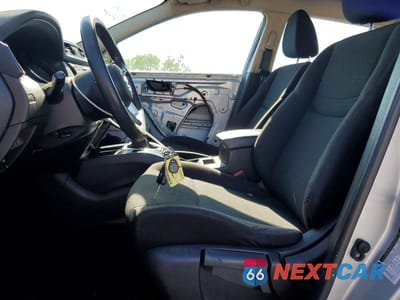 Zdjęcie 7 z 14 samochodu: 2019 NISSAN ROGUE SPORT S VIN:JN1BJ1CR3KW335956 - miniatura