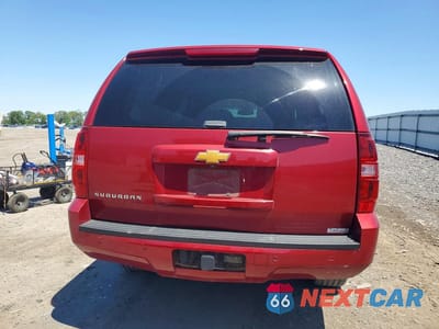 Zdjęcie 6 z 13 samochodu: 2014 CHEVROLET SUBURBAN K1500 LS VIN:1GNSKHE72ER180017 - miniatura
