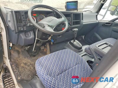Zdjęcie 8 z 13 samochodu: 2022 ISUZU NPR HD BOX TRUCK VIN:JALC4W163N7016407 - miniatura
