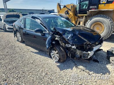 Czwarte zdjęcie samochodu z boku: 2020 TOYOTA CAMRY LE VIN:4T1L11AK6LU986076 - miniatura
