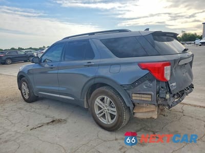 Drugie zdjęcie samochodu z przodu: 2021 FORD EXPLORER XLT VIN:1FMSK7DH3MGA50105 - miniatura