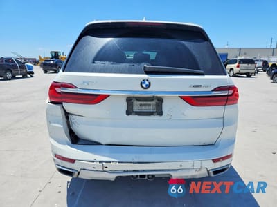 Zdjęcie 6 z 14 samochodu: 2019 BMW X7 XDRIVE40I VIN:5UXCW2C54KL086993 - miniatura