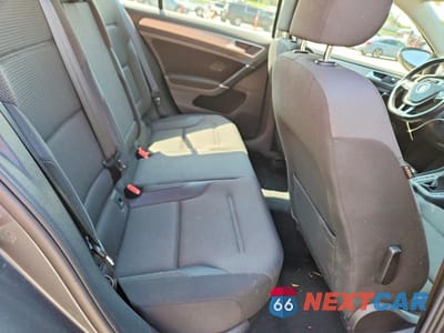 Zdjęcie 10 z 12 samochodu: 2017 VOLKSWAGEN GOLF SPORTWAGEN S VIN:3VW017AU8HM507676 - miniatura