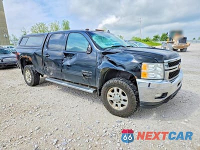 Czwarte zdjęcie samochodu z boku: 2012 CHEVROLET SILVERADO K2500 HEAVY DUTY LT VIN:1GC1KXCG5CF234751 - miniatura