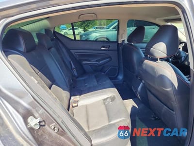 Zdjęcie 10 z 12 samochodu: 2019 NISSAN ALTIMA SR VIN:1N4BL4CW2KN320536 - miniatura