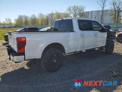 Trzecie zdjęcie samochodu z tyłu: 2022 FORD F250 SUPER DUTY VIN:1FT7W2BT1NEE98767 - miniatura