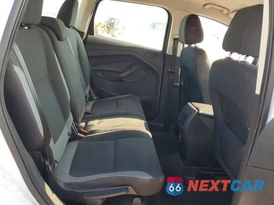 Zdjęcie 10 z 13 samochodu: 2015 FORD ESCAPE S VIN:1FMCU0F73FUA18107 - miniatura