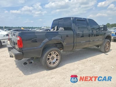 Trzecie zdjęcie samochodu z tyłu: 2010 FORD F350 SUPER DUTY VIN:1FTWW3BR1AEA75302 - miniatura