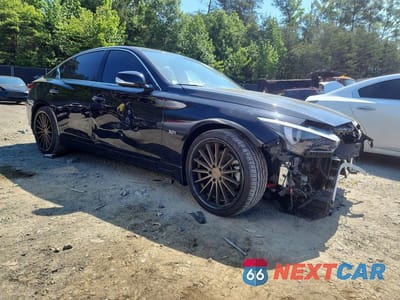 Czwarte zdjęcie samochodu z boku: 2019 INFINITI Q50 3.0T LUXE VIN:JN1EV7AR6KM593827 - miniatura