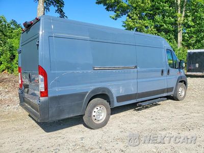 Trzecie zdjęcie samochodu z tyłu: 2020 RAM PROMASTER 3500 DELIVERY VAN VIN:3C6URVJG0LE129388 - miniatura