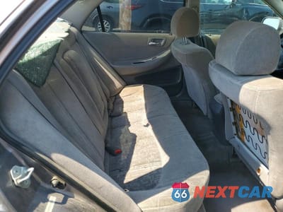 Zdjęcie 10 z 12 samochodu: 2000 HONDA ACCORD EX VIN:JHMCG6676YC030869 - miniatura