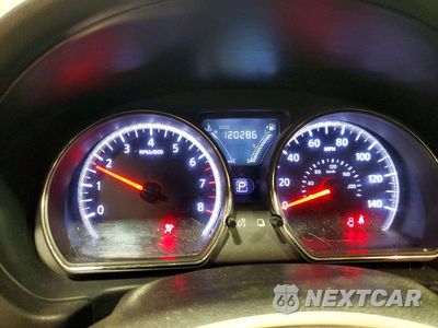 Zdjęcie 9 z 12 samochodu: 2017 NISSAN VERSA 1.6 SV VIN:3N1CN7AP7HL801383 - miniatura