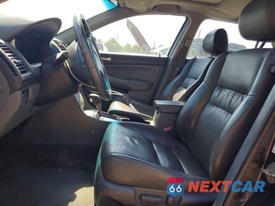 Zdjęcie 7 z 12 samochodu: 2007 HONDA ACCORD EX VIN:1HGCM66517A020142 - miniatura