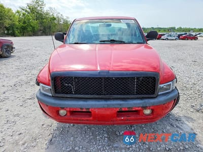 Piąte zdjęcie samochodu w środku: 1998 DODGE RAM 1500 VIN:1B7HF13Z0WJ182108 - miniatura