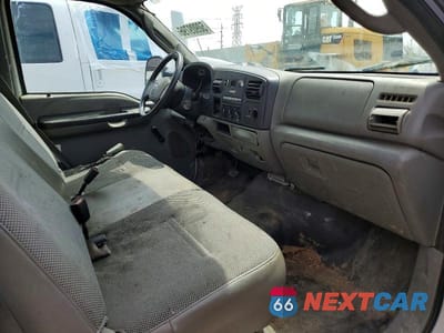 Zdjęcie 10 z 12 samochodu: 2005 FORD F350 SUPER DUTY VIN:1FDWF365X5EA96271 - miniatura