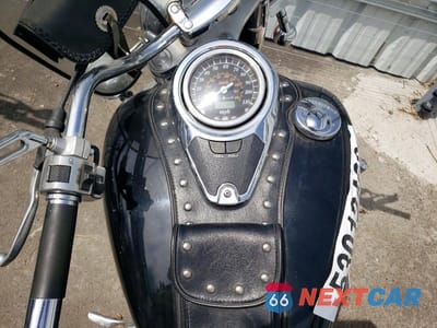 Zdjęcie 7 z 9 samochodu: 2002 SUZUKI VL800 VIN:JS1VS54A522107370 - miniatura
